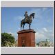 dscn0042 statue.jpg